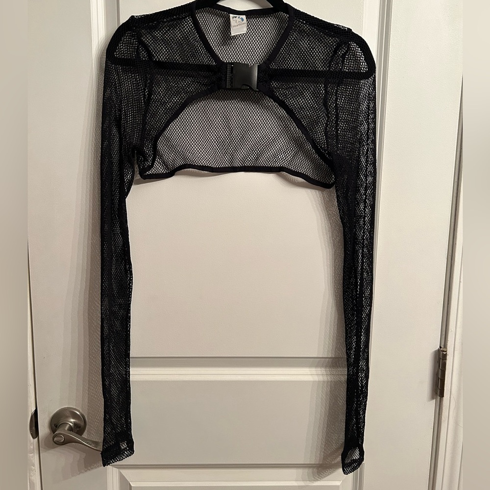 Long sleeve fishnet crop top